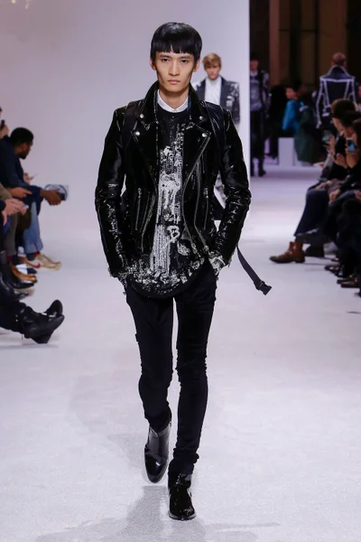 Look 67